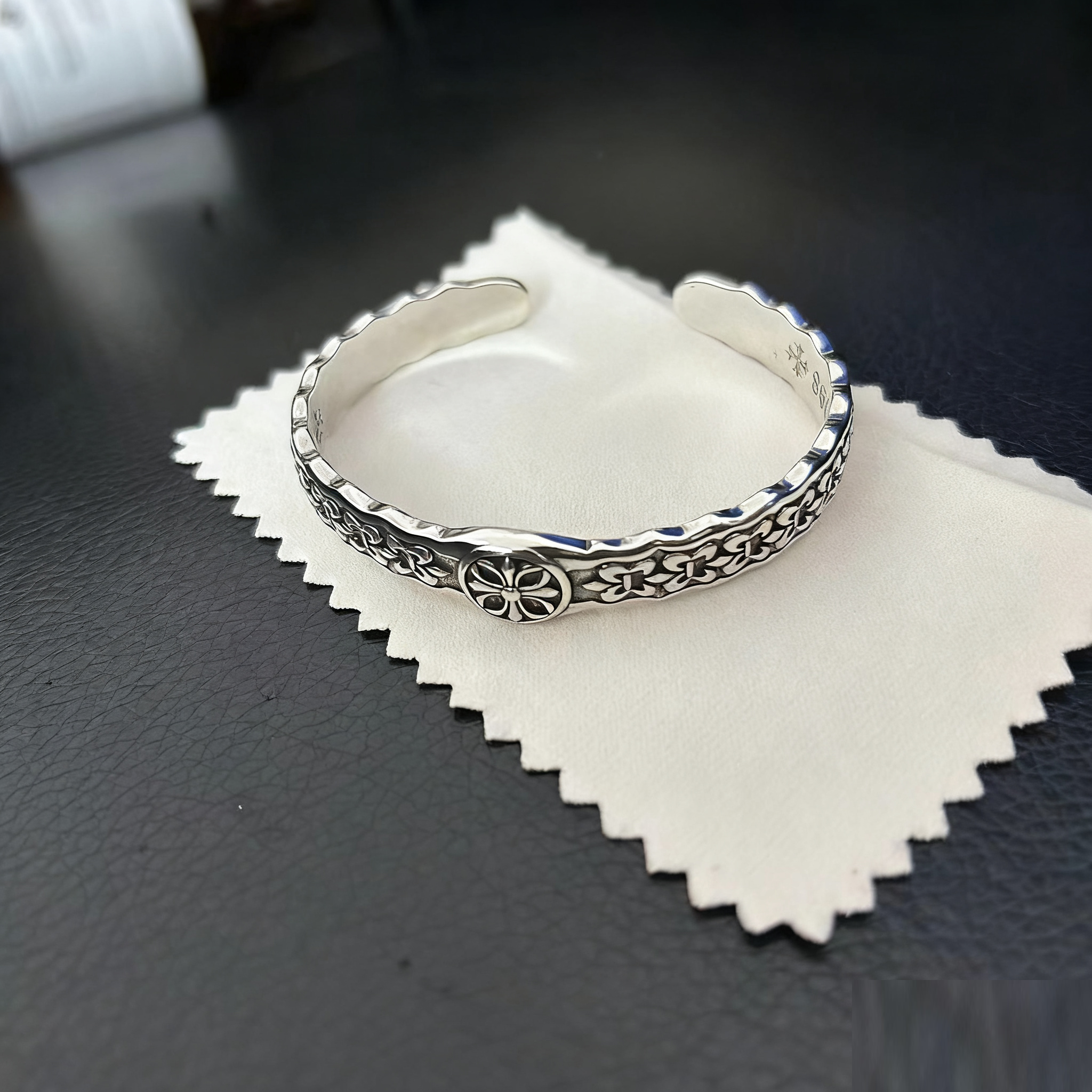 Cross Opening Retro Bracelet Skull Bullet Nail Text Sword Bracelet eprolo