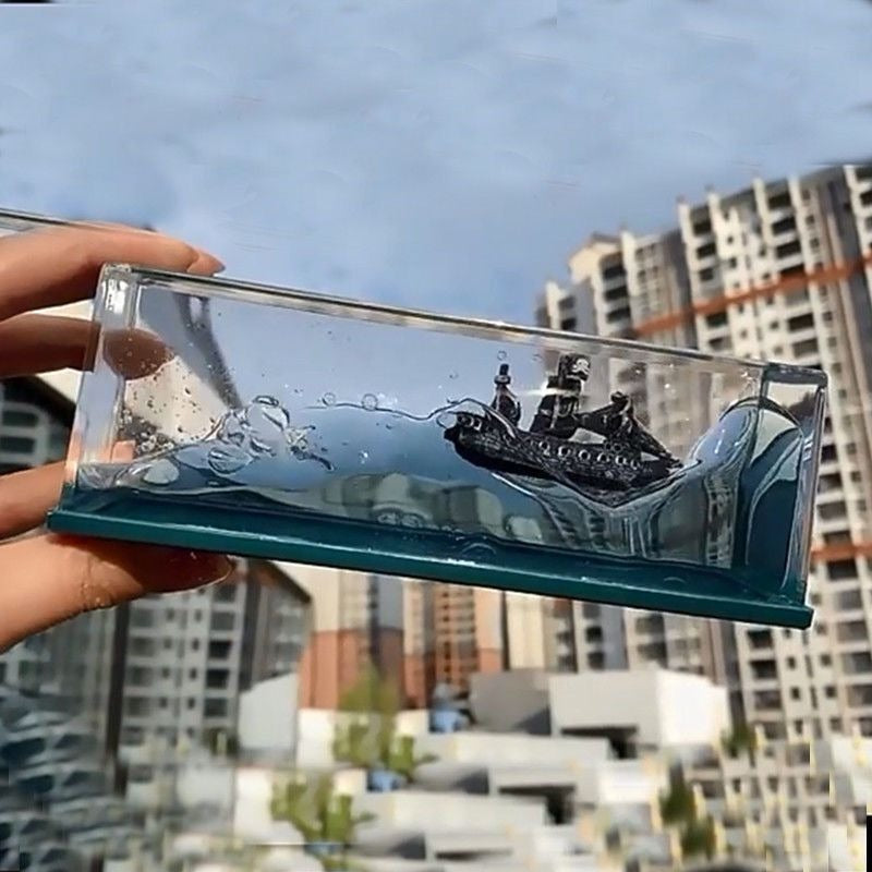 Fluid Cruise Ship Never Capsizes Drifting Bottle Ornament Black Pearl Pirate Ship Desktop Gift eprolo