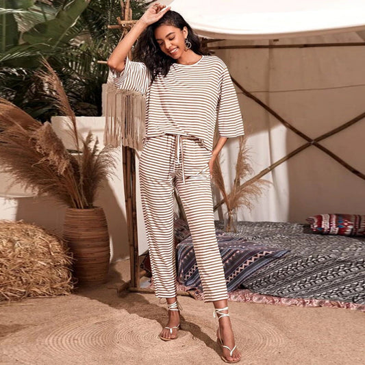 Women's Round-neck Loose Casual Striped Top