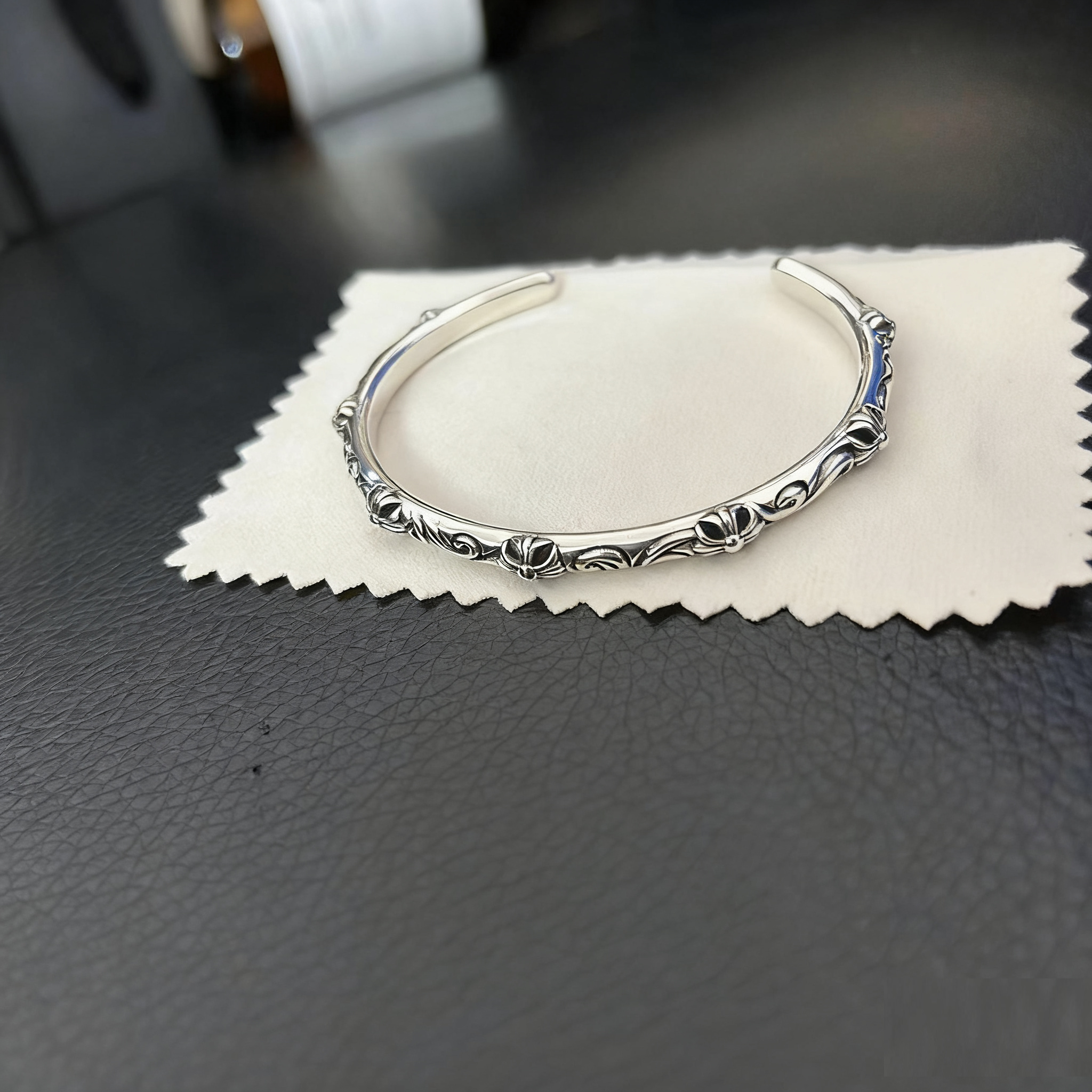 Cross Opening Retro Bracelet Skull Bullet Nail Text Sword Bracelet eprolo