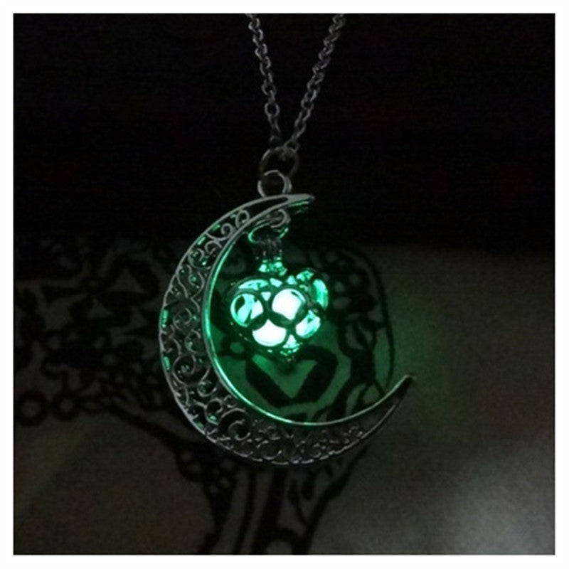 Glowing Pendant Necklaces Silver Plated Chain Necklaces Shopera
