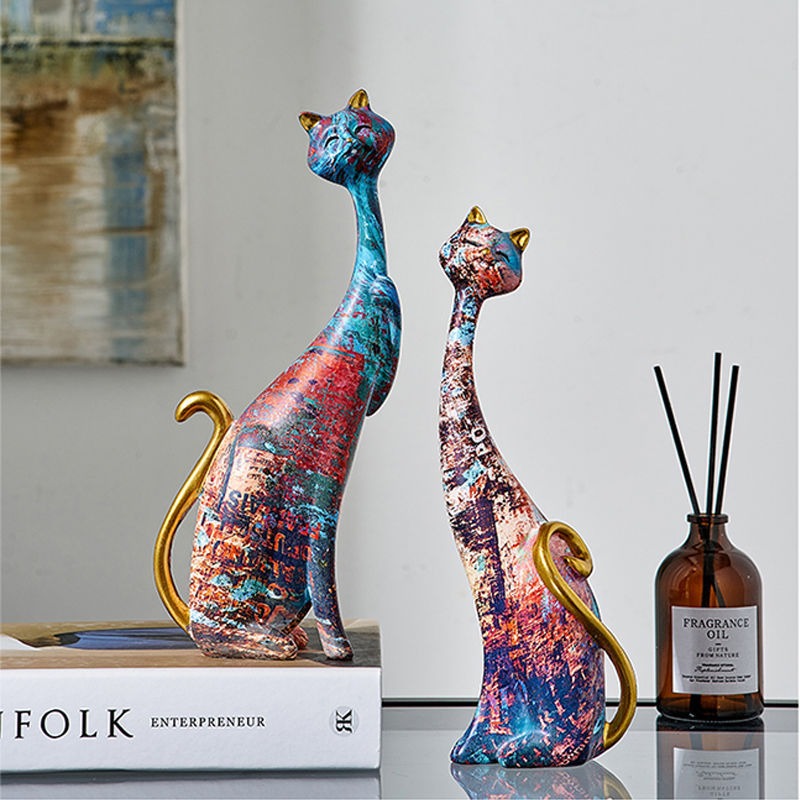 1Pcs European style oil painting couple cat animal ornaments, living room TV cabinet, foyer wine cabinet decoration, resin crafts eprolo