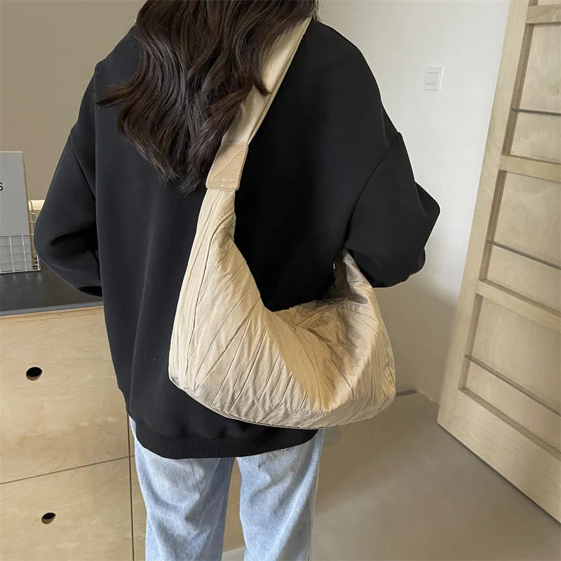 Pleated Dumpling Crossbody Bag eprolo