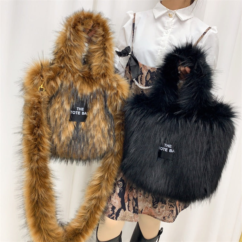 Crossbody Tote Bag Imitation Raccoon Fur Grass Plush Large Capacity Tote Bag Personalized Retro eprolo