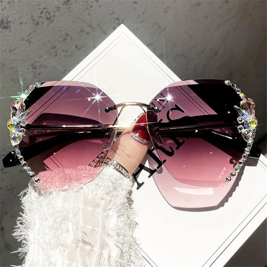 Vintage Rimless Rhinestone UV400 Sunglasses Fashion Brand Designer Sunglasses Retro Cutting Lens Gradient Sun Glass Female Shade eprolo