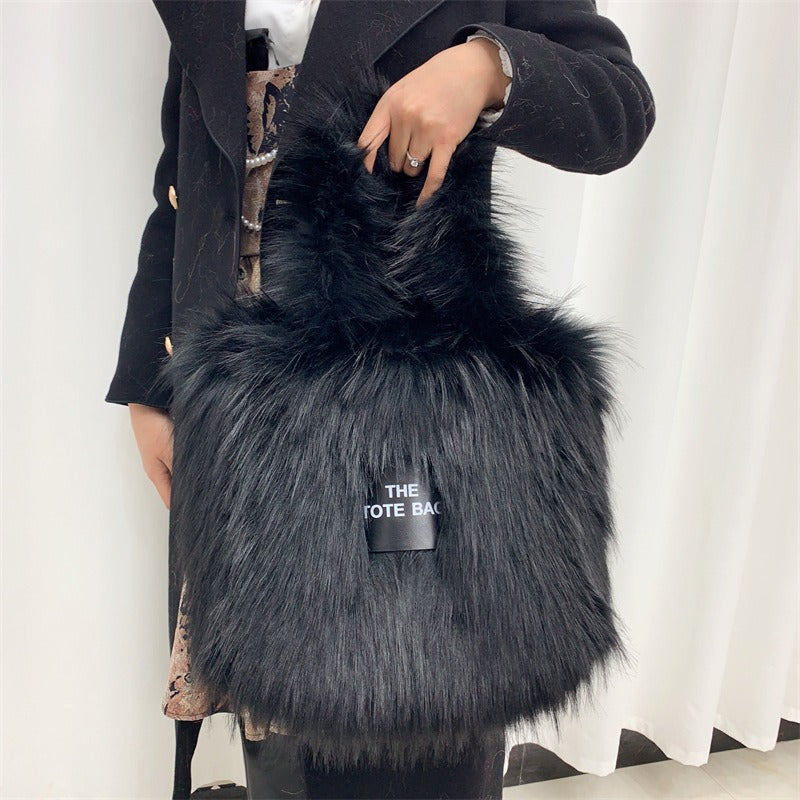 Crossbody Tote Bag Imitation Raccoon Fur Grass Plush Large Capacity Tote Bag Personalized Retro eprolo