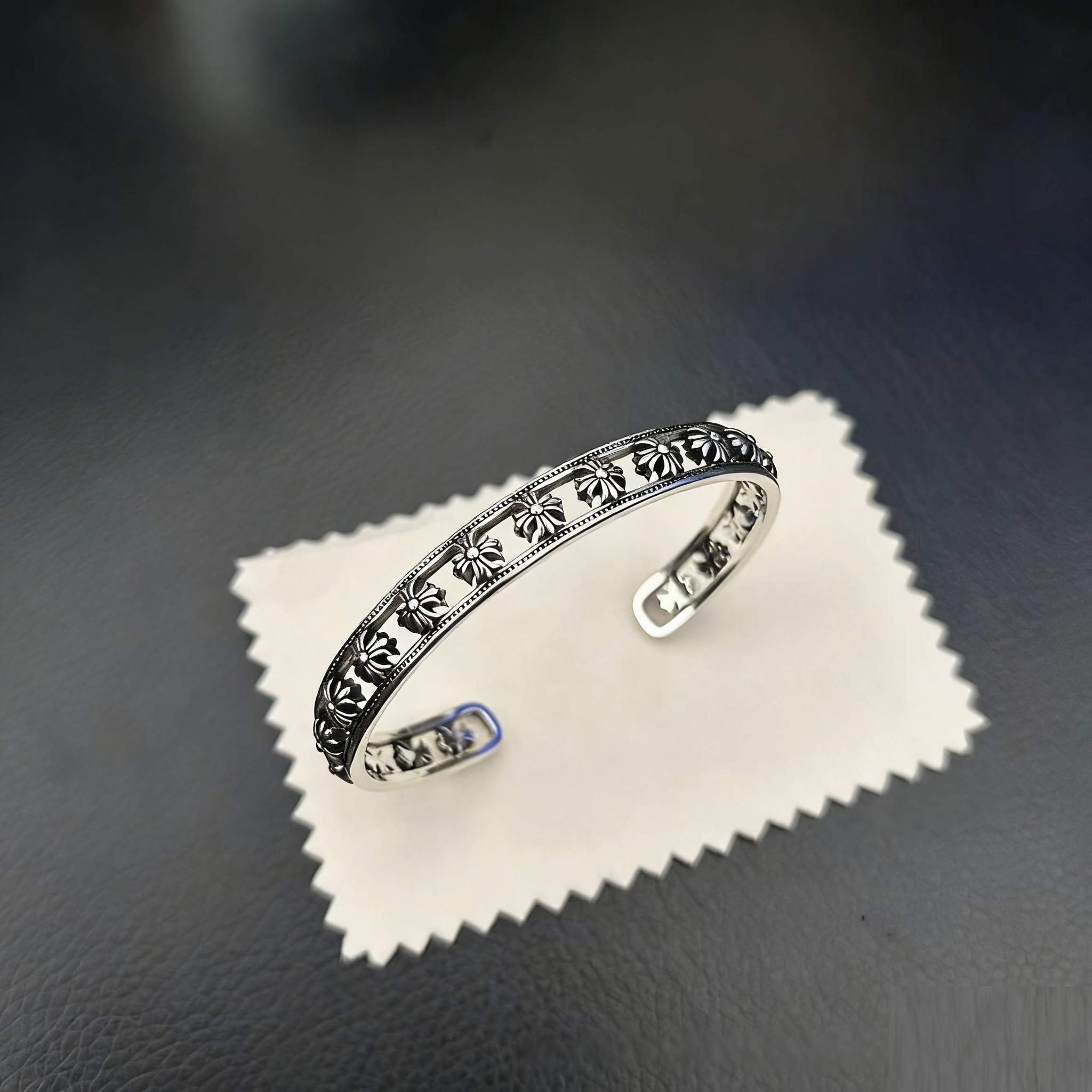 Cross Opening Retro Bracelet Skull Bullet Nail Text Sword Bracelet eprolo