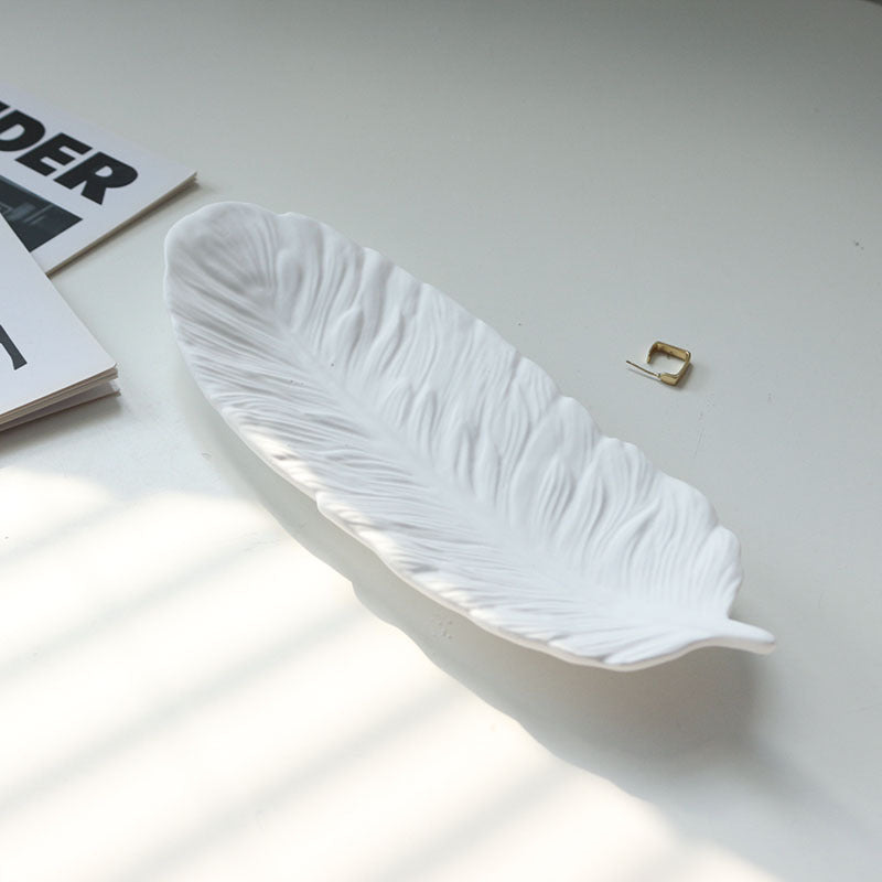 Gypsum feather decoration storage tray decoration necklace accessories cosmetics perfume photography posing props eprolo