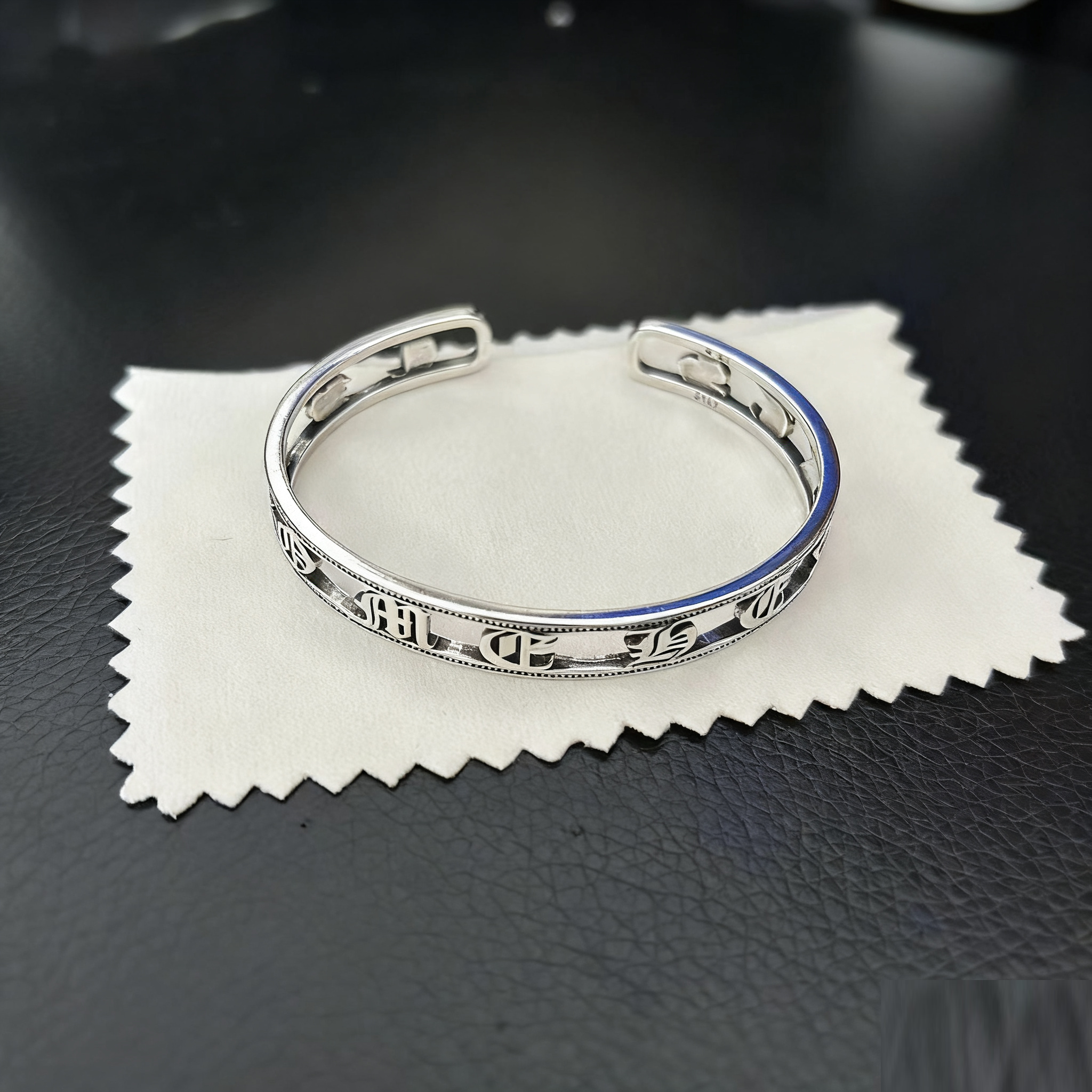 Cross Opening Retro Bracelet Skull Bullet Nail Text Sword Bracelet eprolo