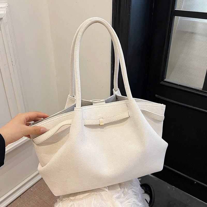 Suede tote bag for women in autumn and winter, high-end and niche design, large capacity commuting retro handbag eprolo