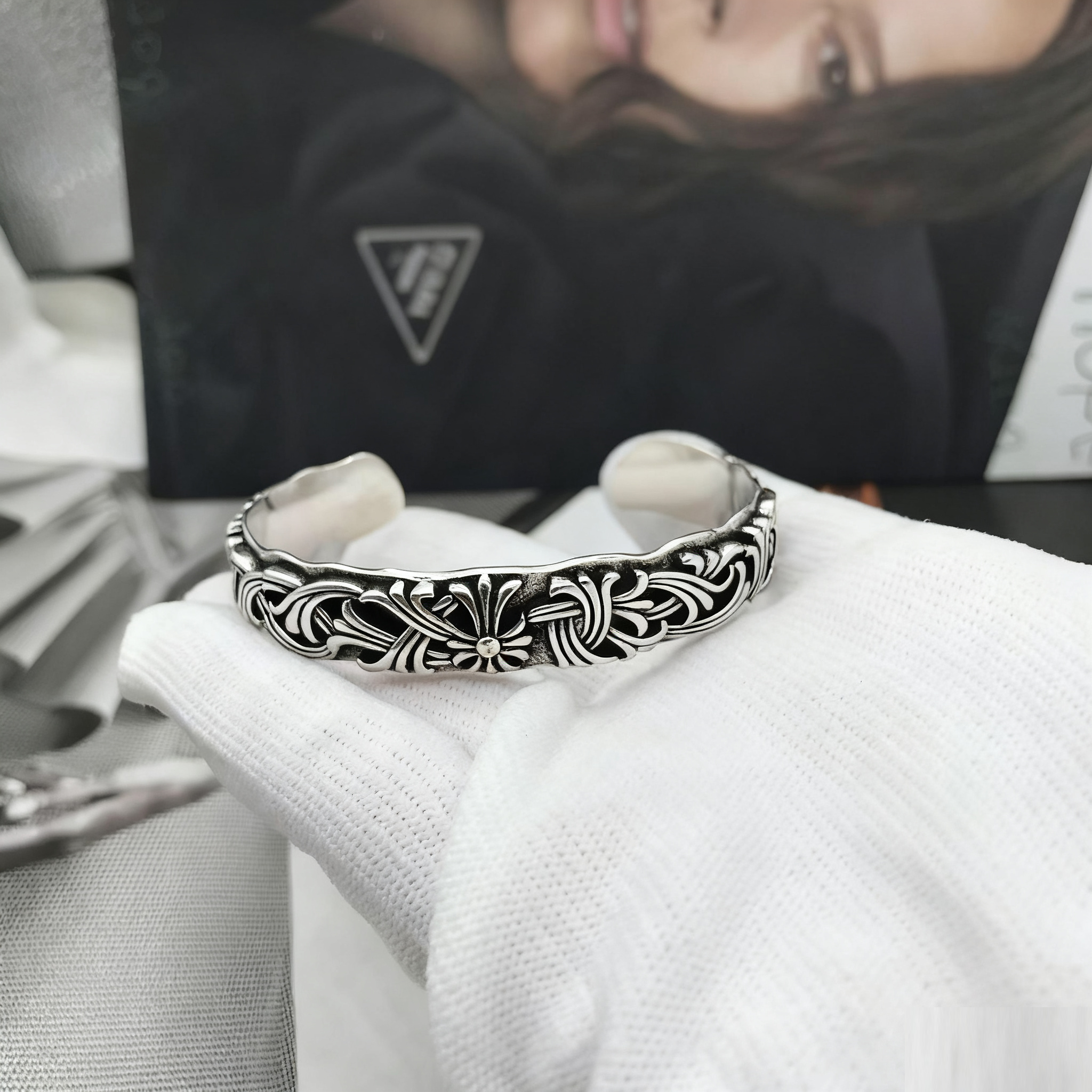 Cross Opening Retro Bracelet Skull Bullet Nail Text Sword Bracelet eprolo