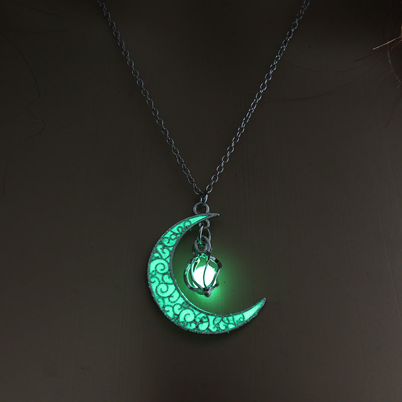 Glowing Pendant Necklaces Silver Plated Chain Necklaces Shopera