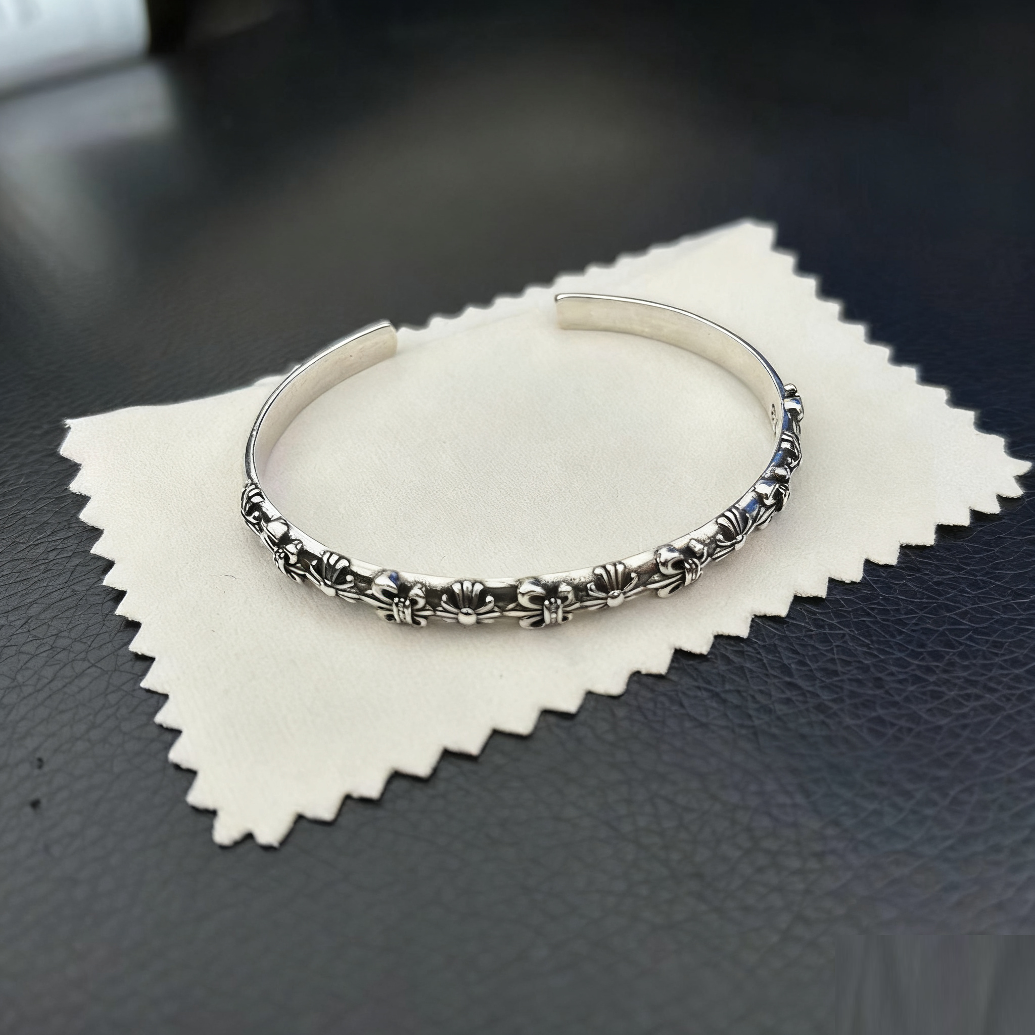 Cross Opening Retro Bracelet Skull Bullet Nail Text Sword Bracelet eprolo