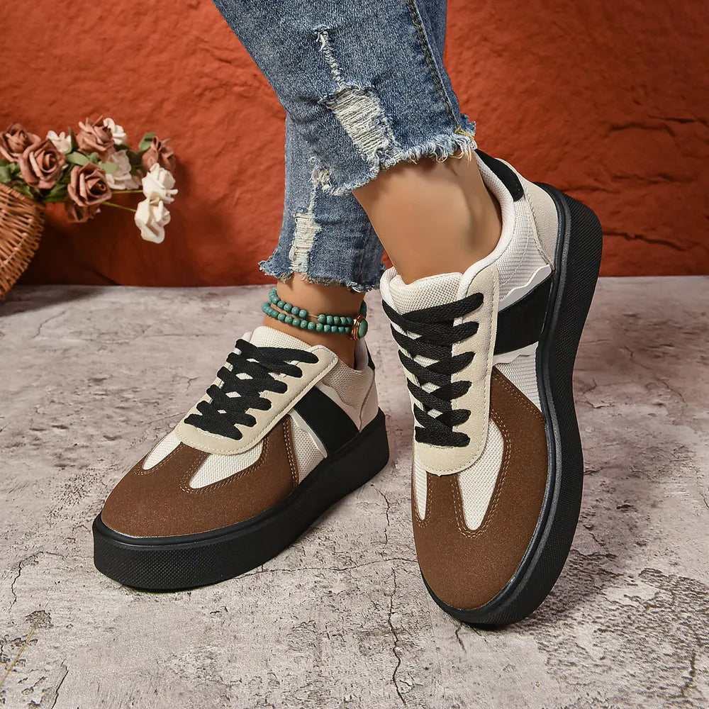 Lace Up Round Toe Contrast Sneakers eprolo
