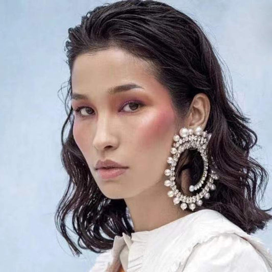 Popular Earrings Fashion Catwalk Irregular Pearl Oversized Round Diamond Earrings eprolo