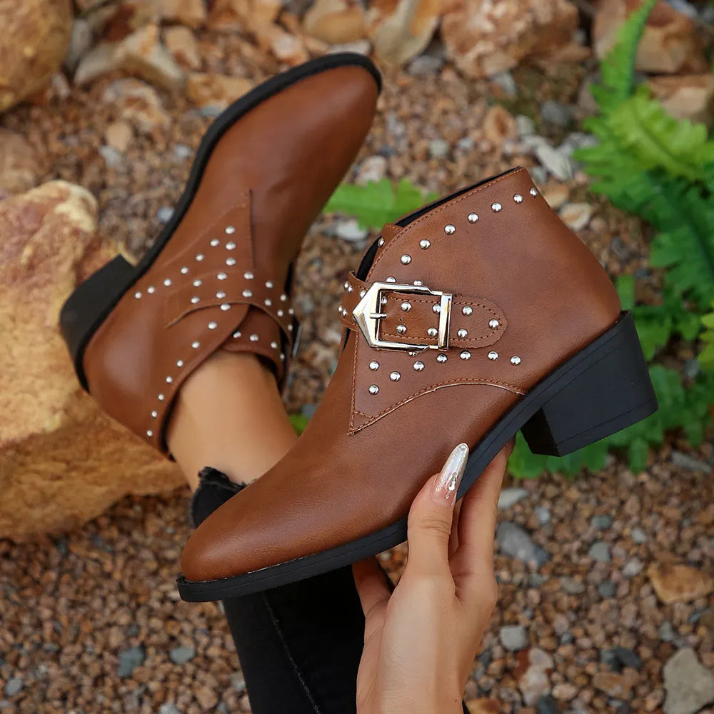 Studded Buckle Chelsea Boots eprolo