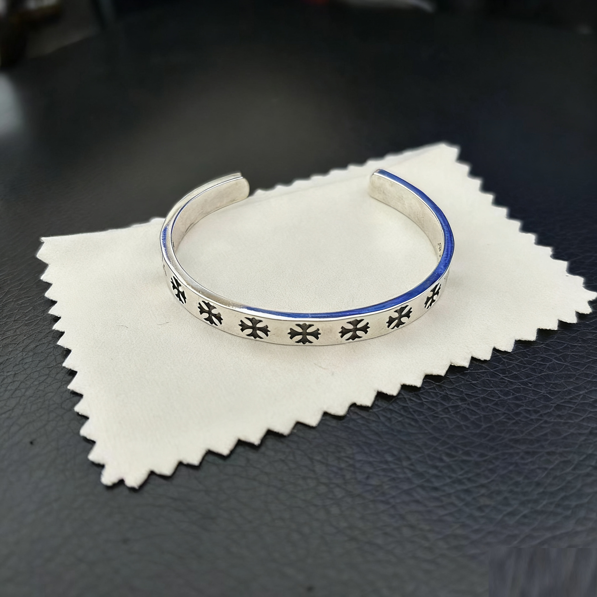 Cross Opening Retro Bracelet Skull Bullet Nail Text Sword Bracelet eprolo