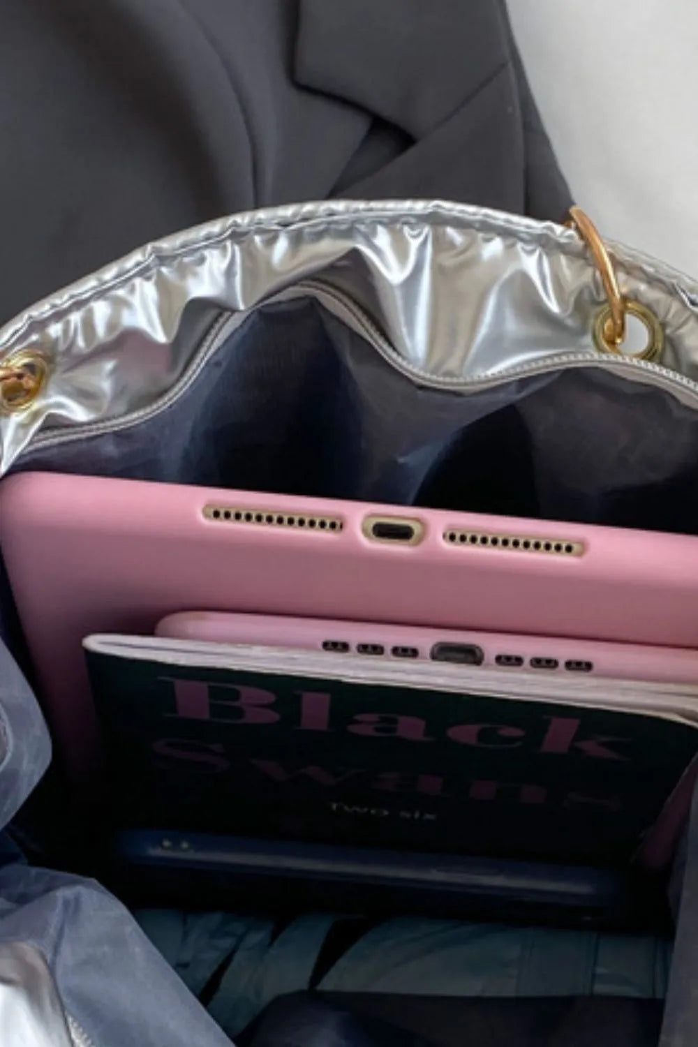 Bubble Texture Chain Handbag eprolo