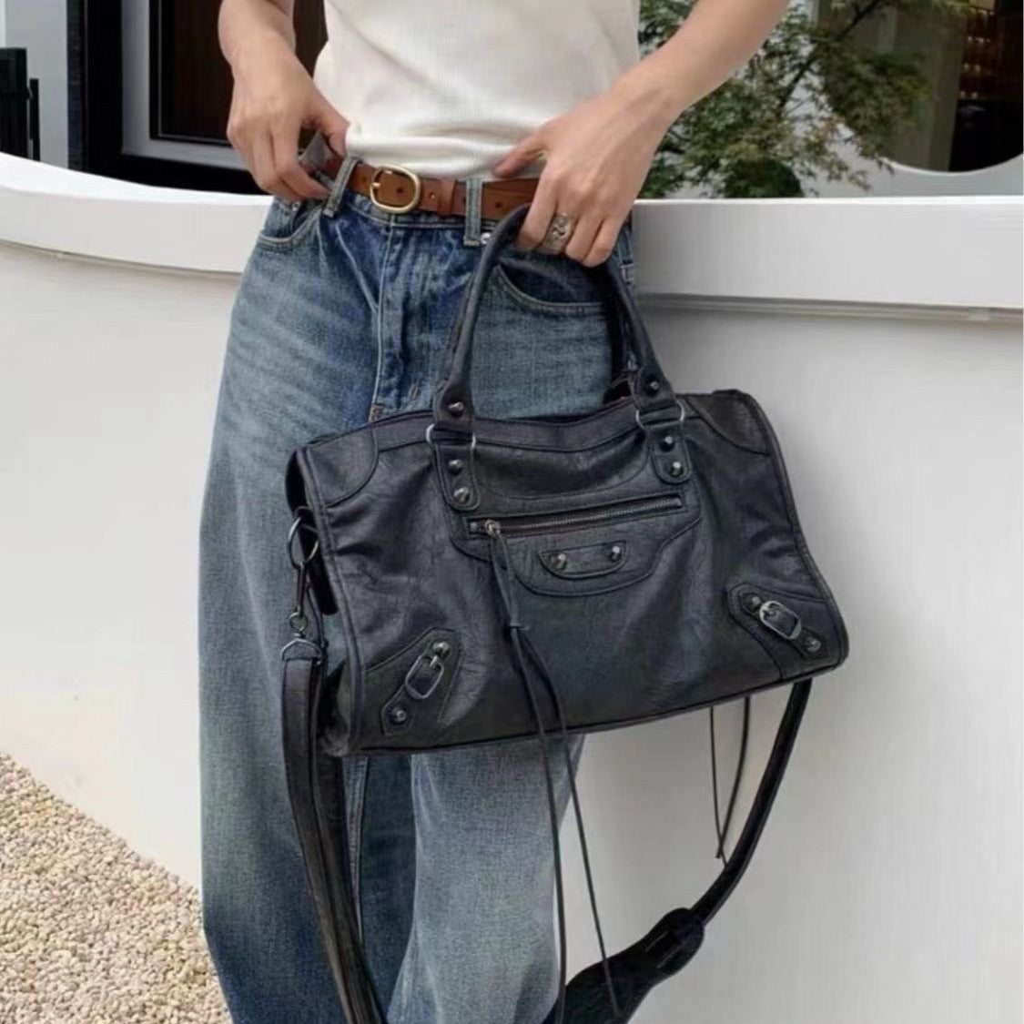 Rivet motorcycle bag ABG hot girl bag high-end large-capacity shoulder bag that can be carried diagonally or by hand eprolo