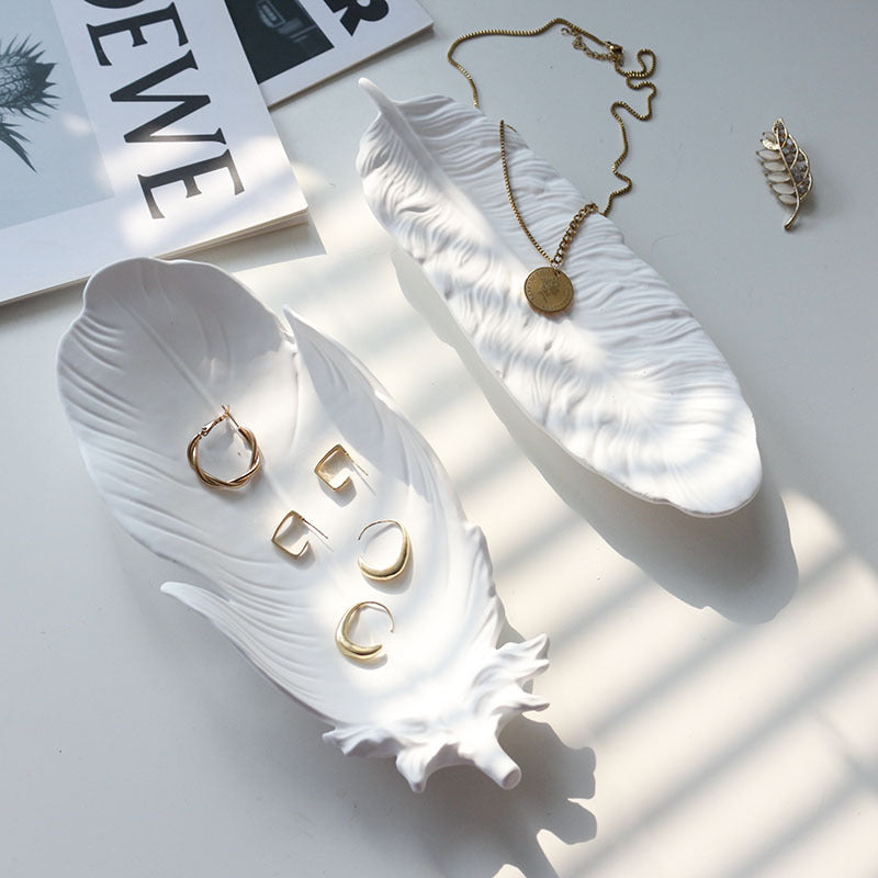 Gypsum feather decoration storage tray decoration necklace accessories cosmetics perfume photography posing props eprolo