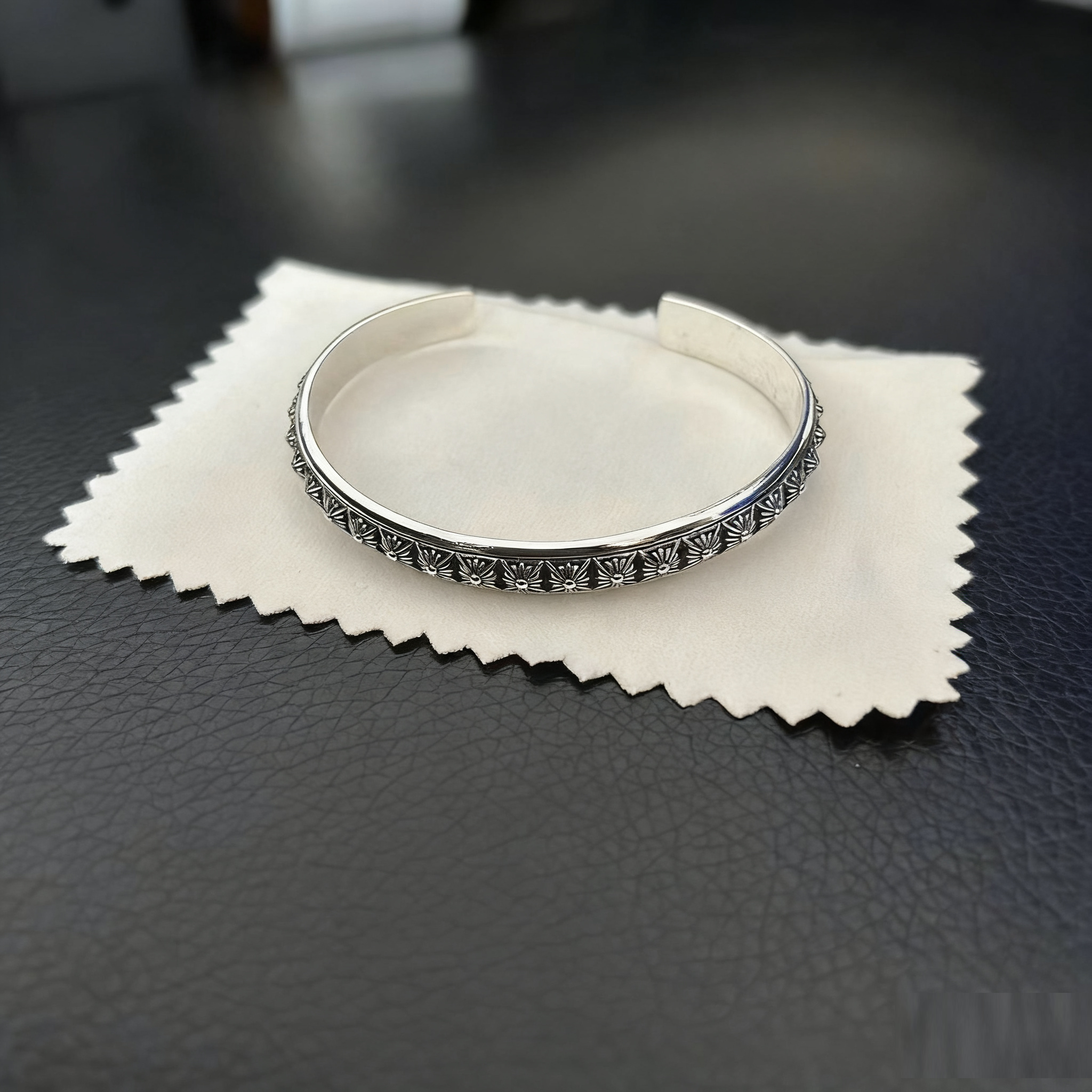 Cross Opening Retro Bracelet Skull Bullet Nail Text Sword Bracelet eprolo