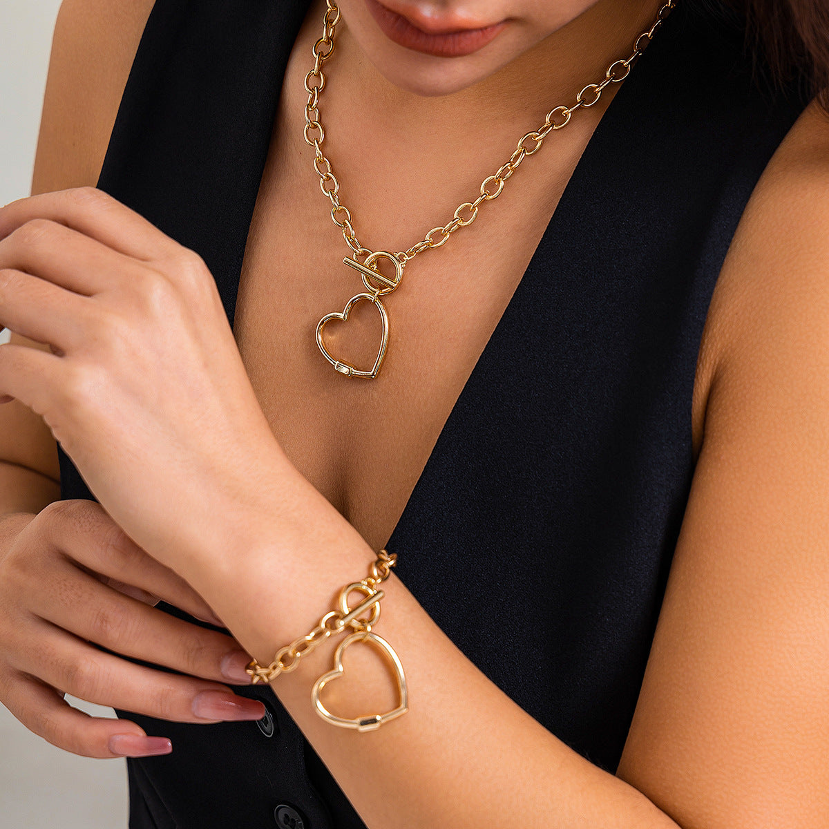 Cold and minimalist necklaces, versatile star shaped necklaces, sweet and cool French style heart-shaped necklace set, accessories eprolo