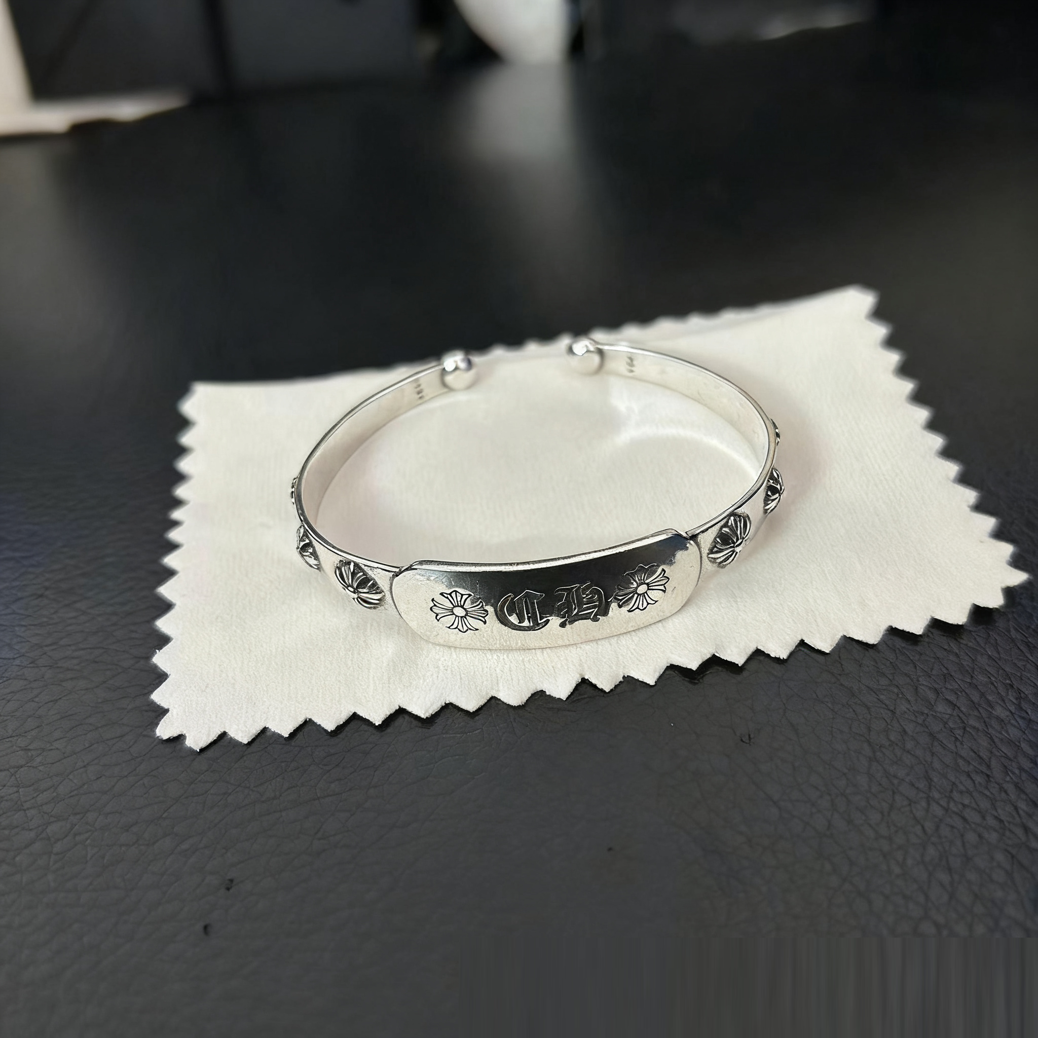 Cross Opening Retro Bracelet Skull Bullet Nail Text Sword Bracelet eprolo