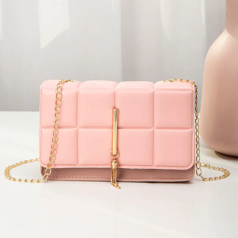 Fashionable Women's PU Leather Chain Messenger Bag